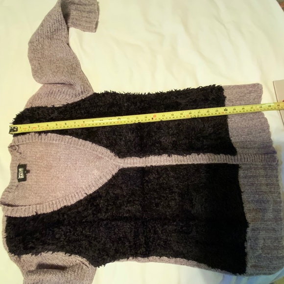 Mohair Blend Zippered Cardigan Sweater (S/M) - Picture 9 of 11